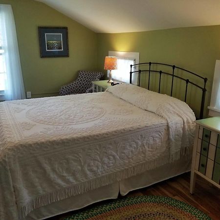 The Blackberry Inn Bed & Breakfast Watkins Glen Eksteriør bilde